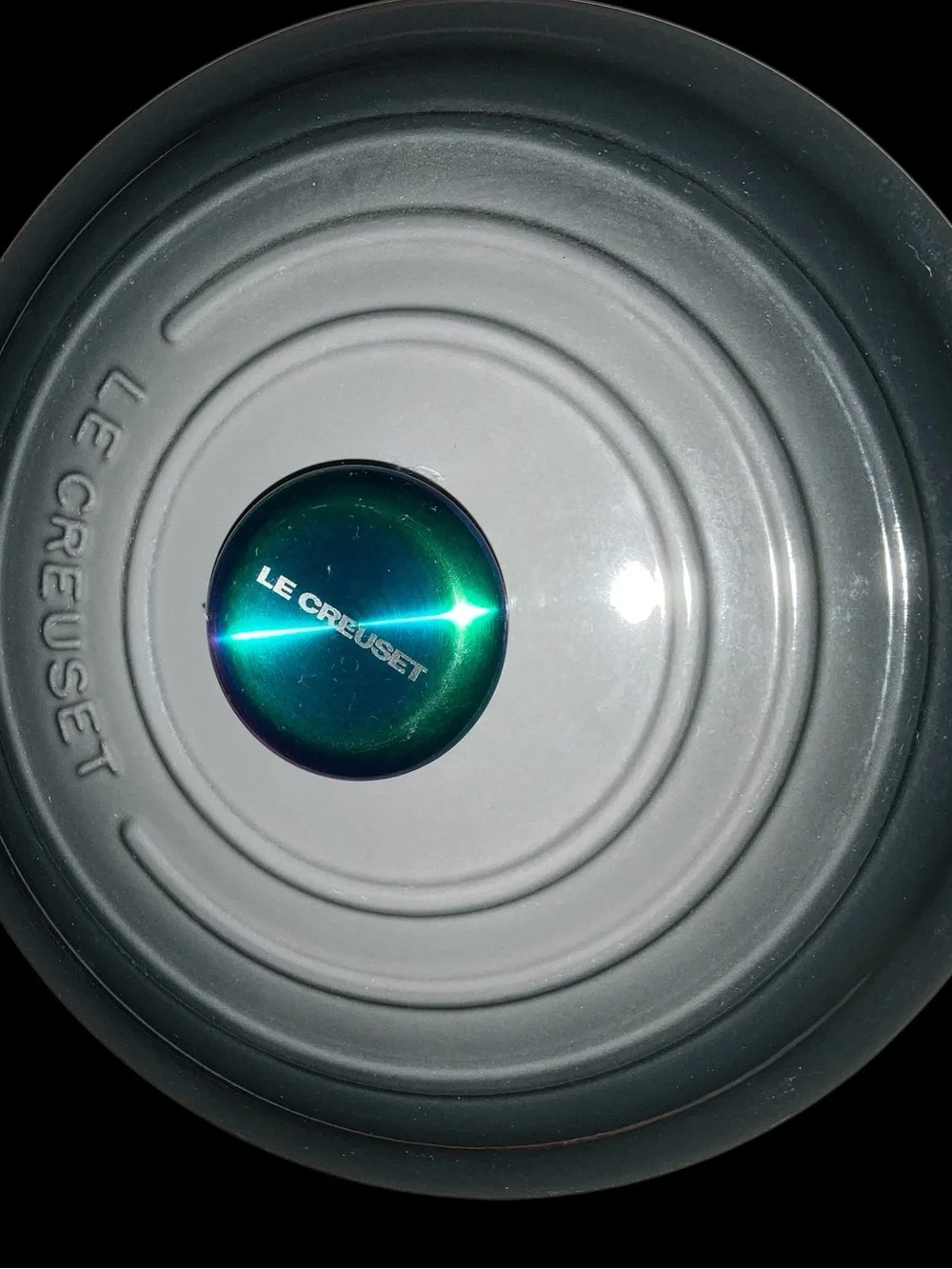 Le Creuset authentic le